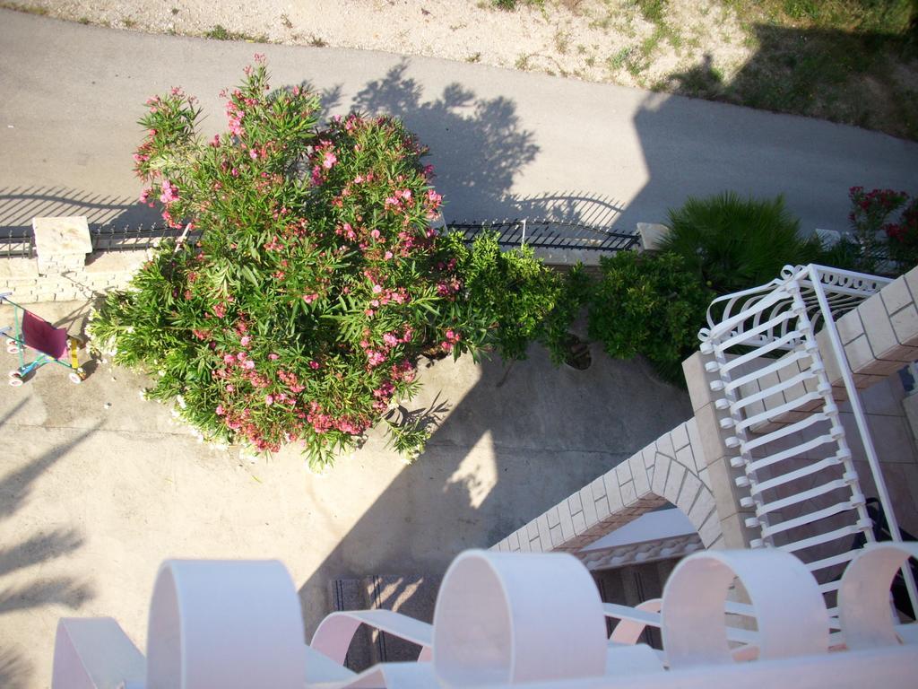 Apartments Tonimir Vodice Buitenkant foto