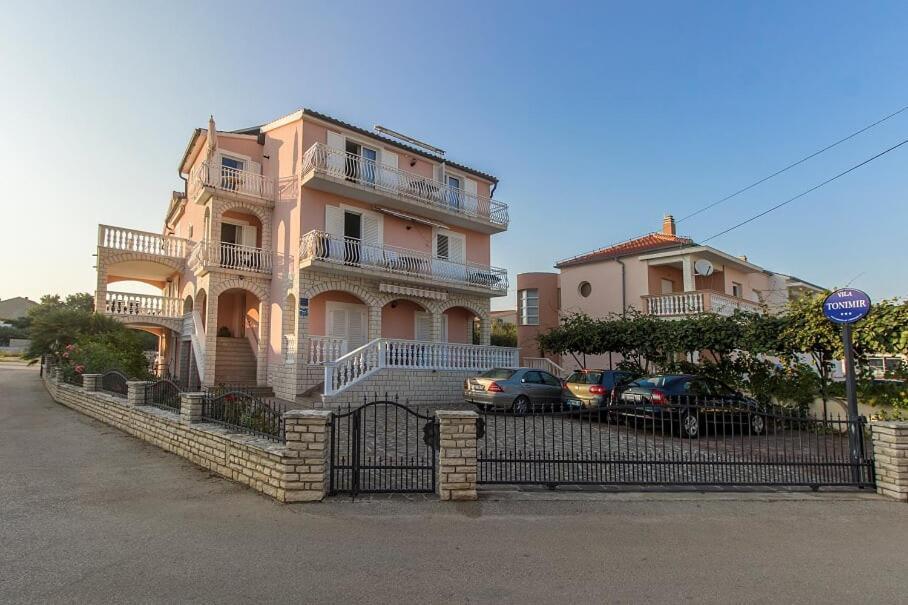 Apartments Tonimir Vodice Buitenkant foto